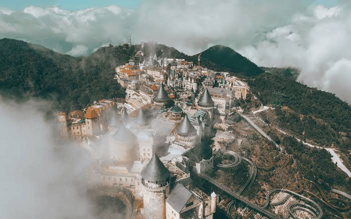 BANA-HILLS-VN