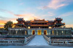 OPTION 4: PEACEFUL LIFE OF HUE